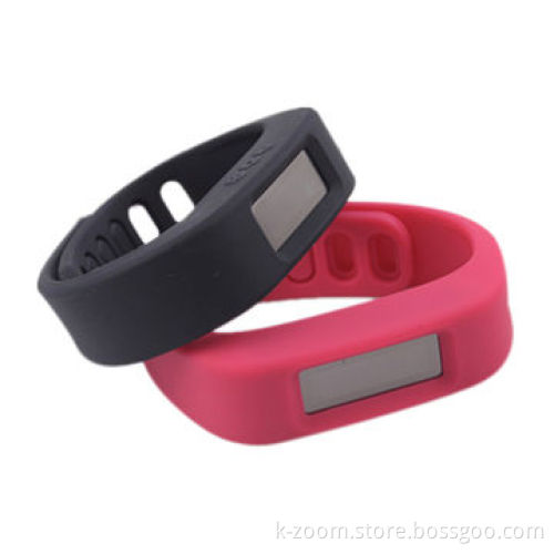 Smart bracelet with waterproof